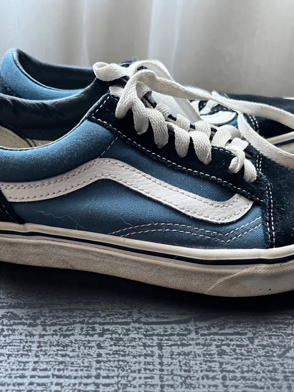 Vans Low-Top Sneakers in Blue, Black and White